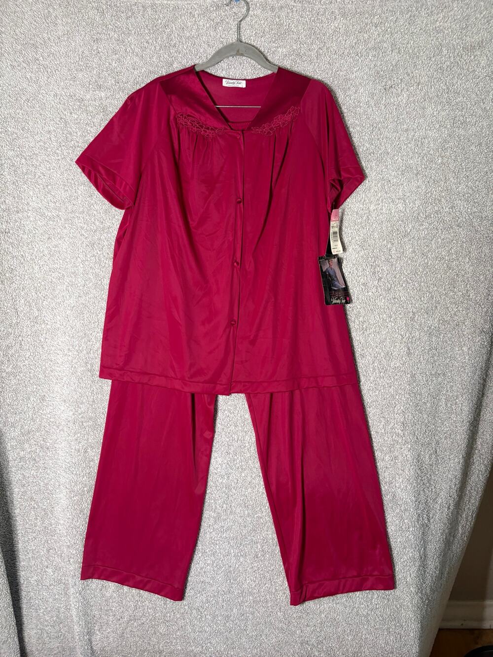 Vintage Vanity Fair L Pajama Set NWT Made USA Burgundy